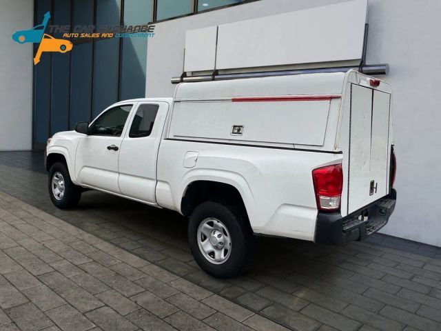 2016 Toyota Tacoma SR