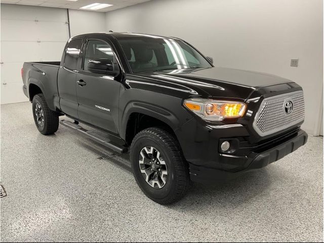 2016 Toyota Tacoma SR5