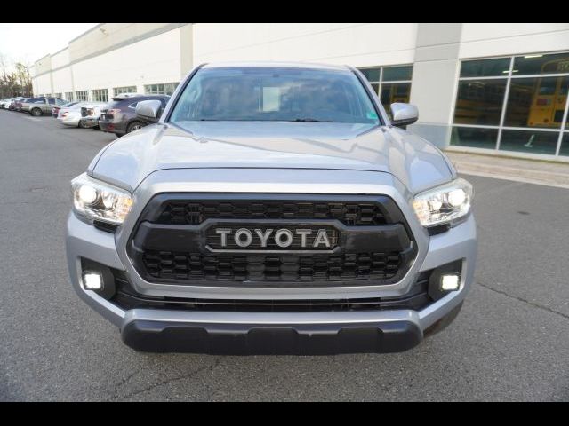 2016 Toyota Tacoma SR