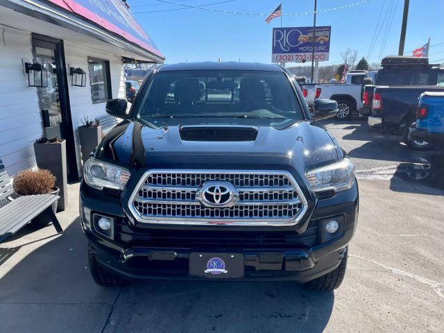 2016 Toyota Tacoma TRD Sport
