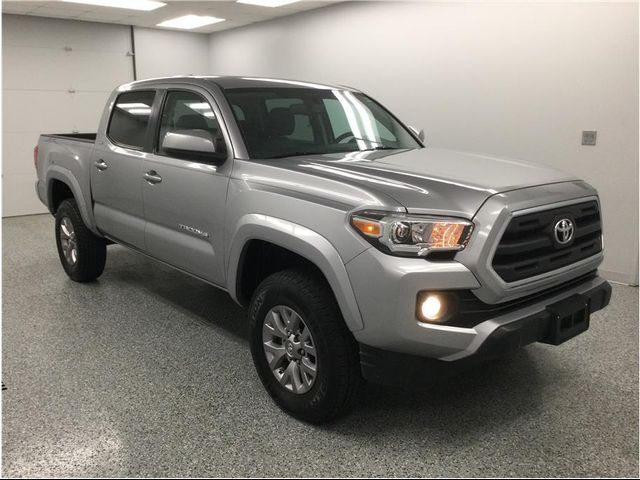 2016 Toyota Tacoma SR5