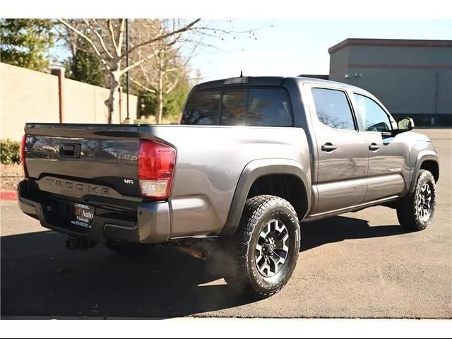 2016 Toyota Tacoma SR