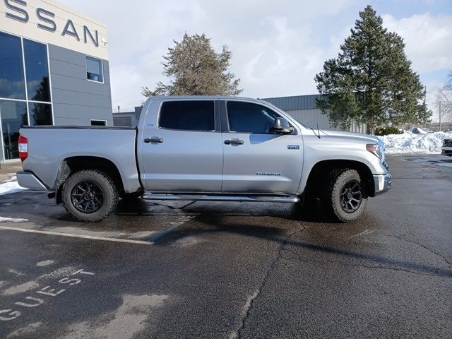 2016 Toyota Tundra SR5