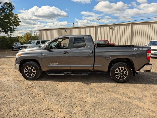 2016 Toyota Tundra 