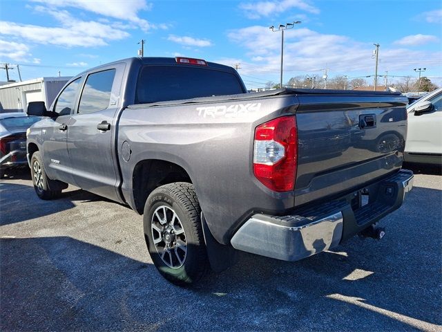 2016 Toyota Tundra SR5