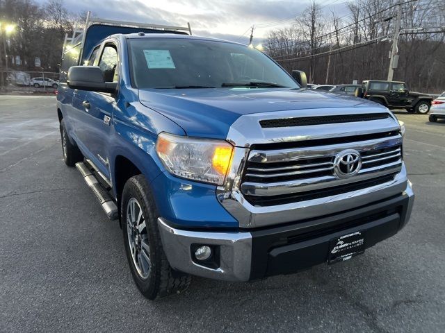 2016 Toyota Tundra SR5