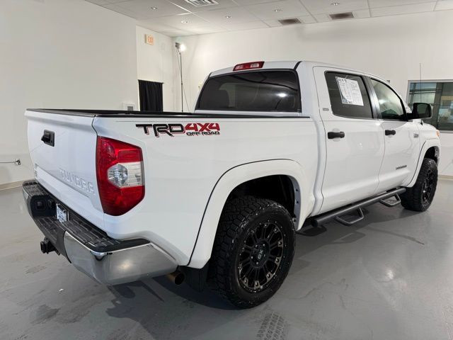 2016 Toyota Tundra SR5