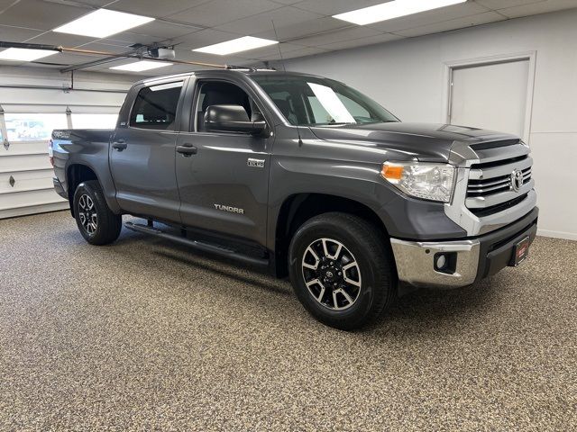 2016 Toyota Tundra SR5