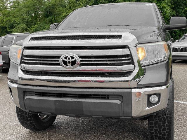 2016 Toyota Tundra SR5