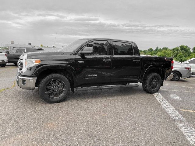 2016 Toyota Tundra SR5