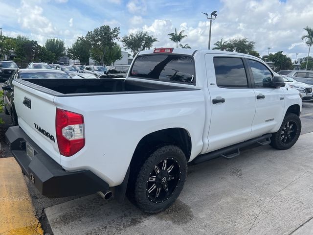 2016 Toyota Tundra SR5