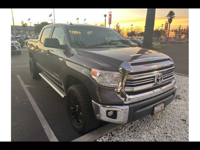 2016 Toyota Tundra SR5