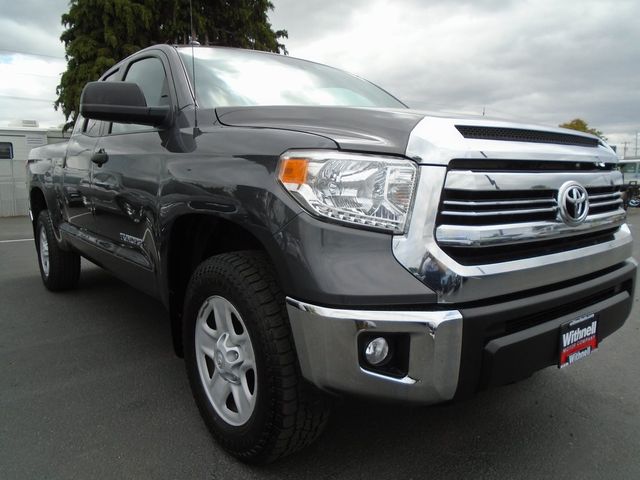 2016 Toyota Tundra SR