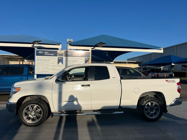 2016 Toyota Tundra SR5