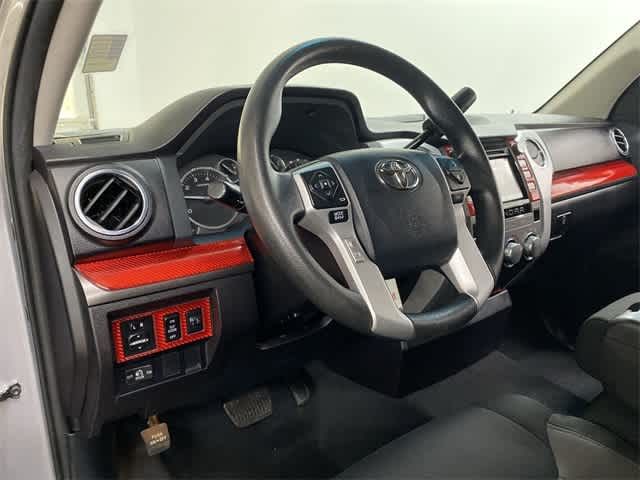 2016 Toyota Tundra SR5