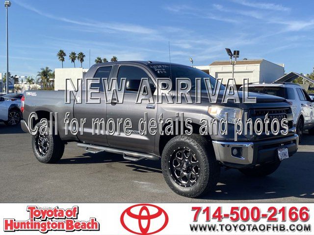 2016 Toyota Tundra SR5