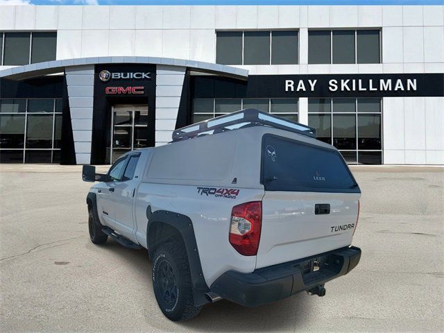 2016 Toyota Tundra 