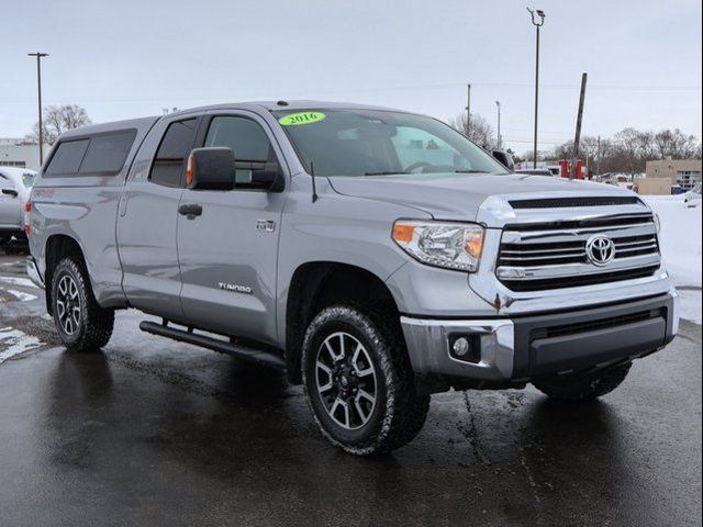 2016 Toyota Tundra SR5