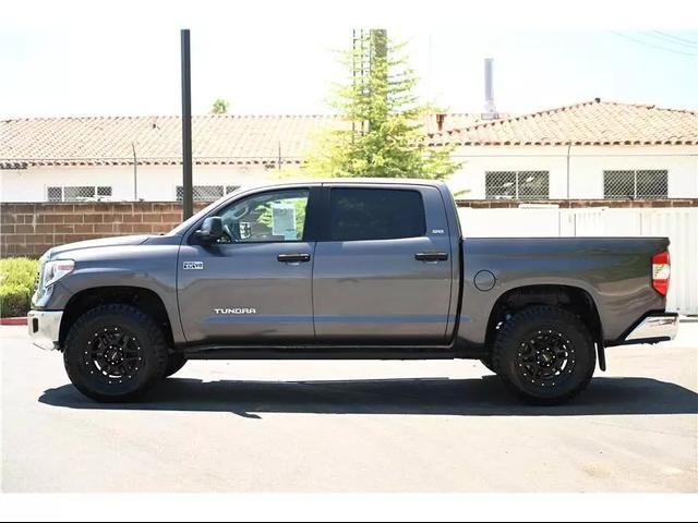 2016 Toyota Tundra SR5