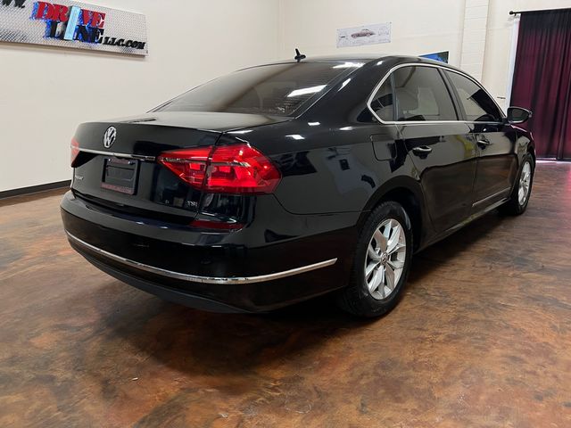 2016 Volkswagen Passat 1.8T S