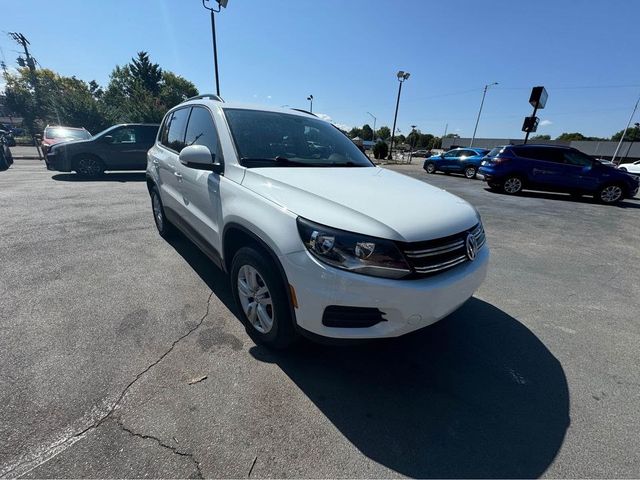 2016 Volkswagen Tiguan S