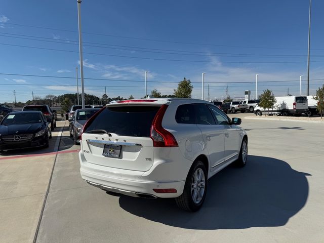 2016 Volvo XC60 T5 Drive-E Premier