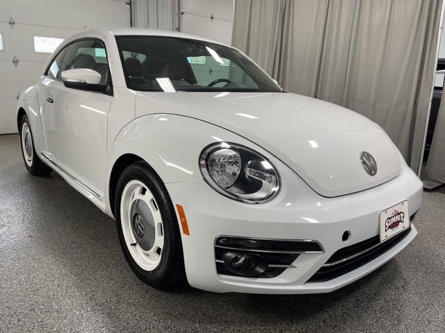 2016 Volkswagen Beetle 1.8T Classic