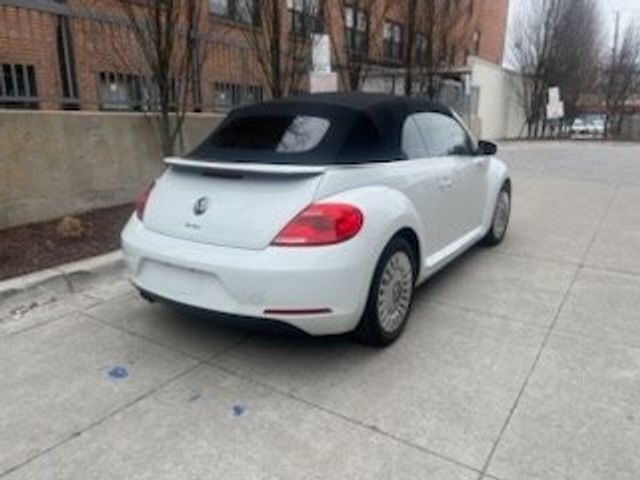 2016 Volkswagen Beetle 1.8T SE