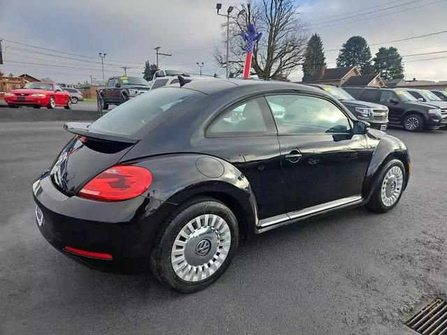 2016 Volkswagen Beetle 1.8T SE