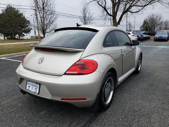 2016 Volkswagen Beetle 1.8T SE