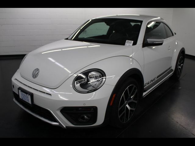 2016 Volkswagen Beetle 1.8T Dune