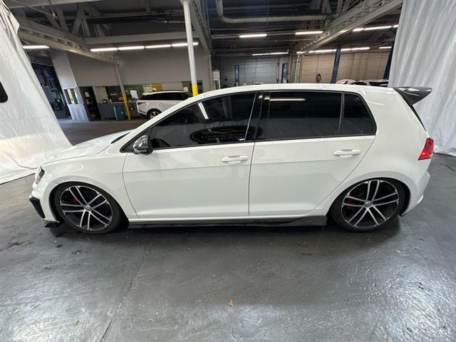 2016 Volkswagen Golf GTI SE