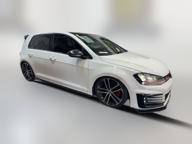 2016 Volkswagen Golf GTI SE