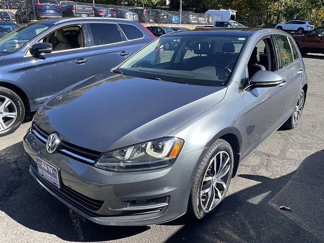 2016 Volkswagen Golf TSI SE