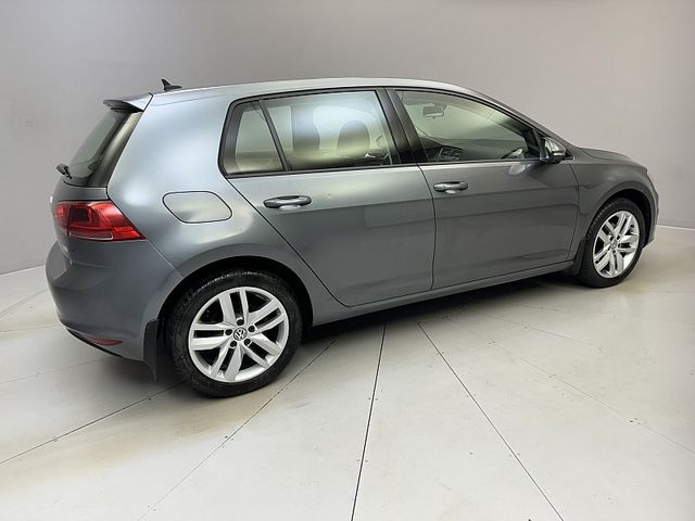 2016 Volkswagen Golf TSI SE