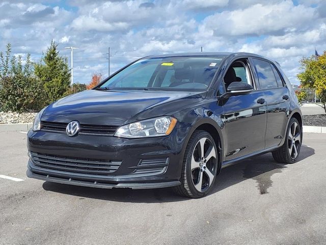 2016 Volkswagen Golf TSI S