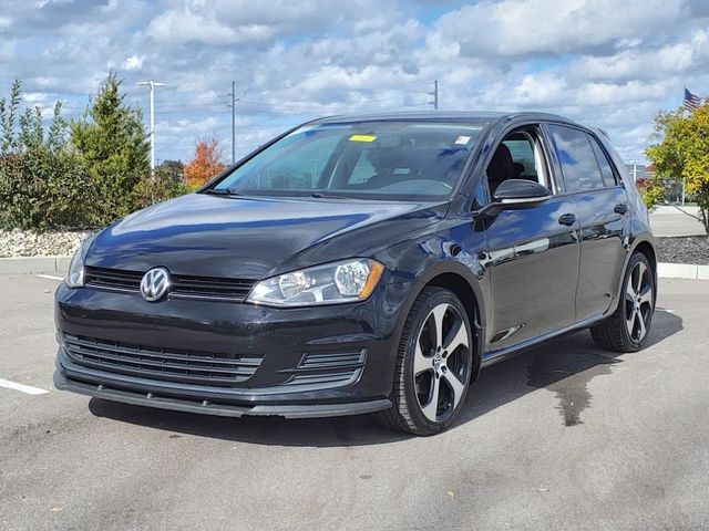 2016 Volkswagen Golf TSI S