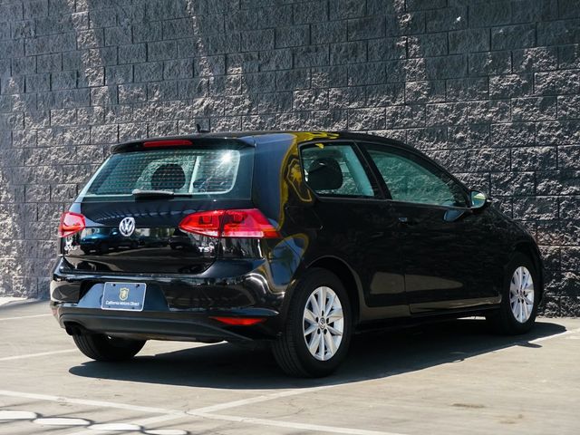 2016 Volkswagen Golf TSI S