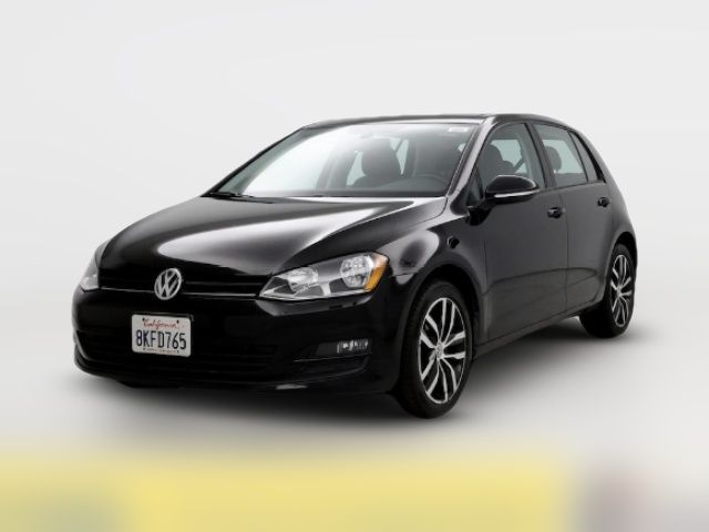 2016 Volkswagen Golf TSI SE