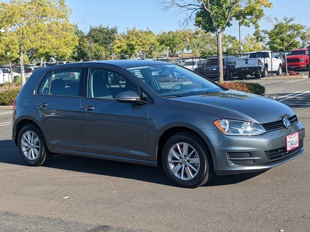 2016 Volkswagen Golf TSI S