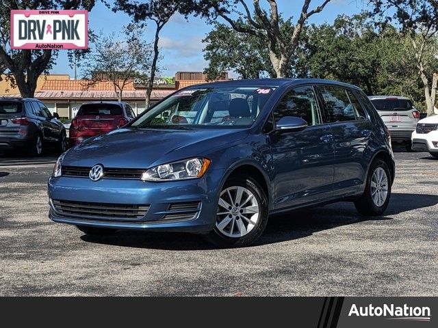 2016 Volkswagen Golf TSI S