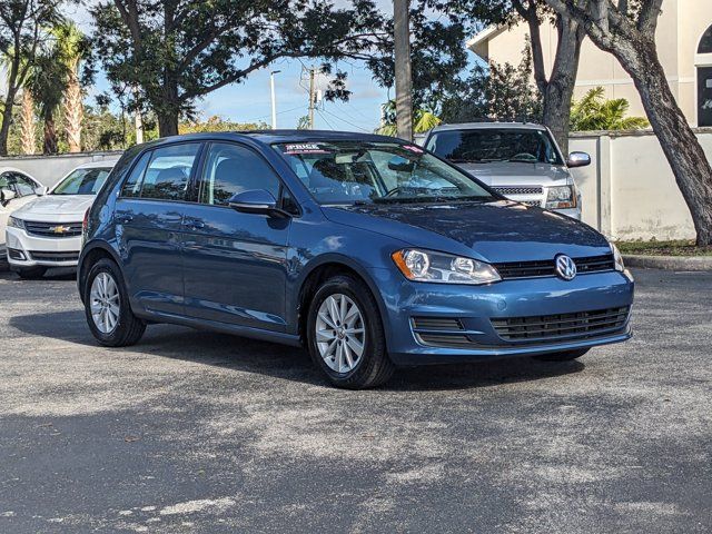 2016 Volkswagen Golf TSI S