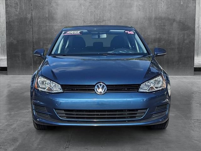 2016 Volkswagen Golf TSI S