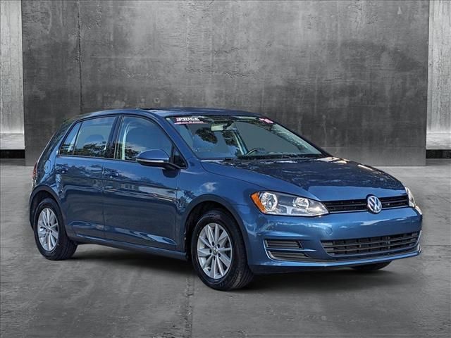 2016 Volkswagen Golf TSI S