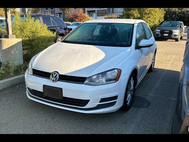 2016 Volkswagen Golf TSI S