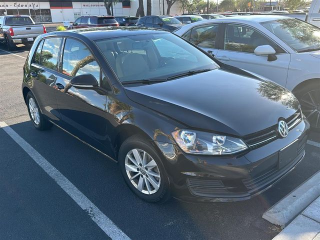 2016 Volkswagen Golf TSI S