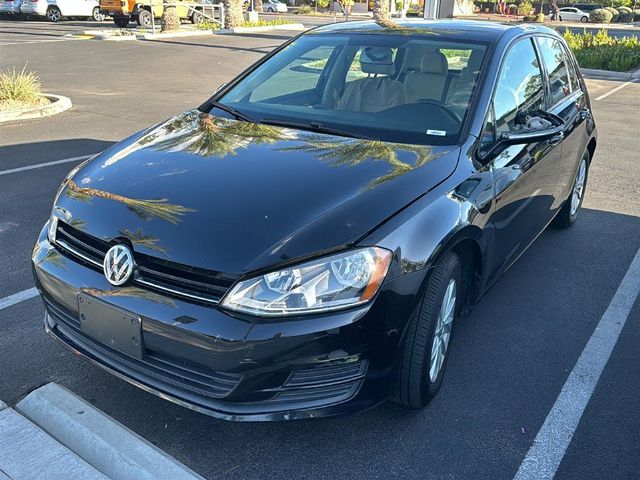 2016 Volkswagen Golf TSI S