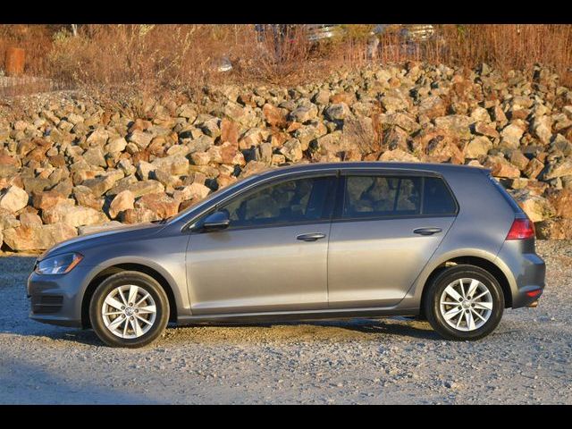 2016 Volkswagen Golf TSI S