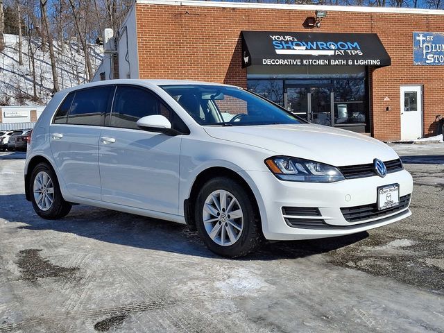 2016 Volkswagen Golf TSI S