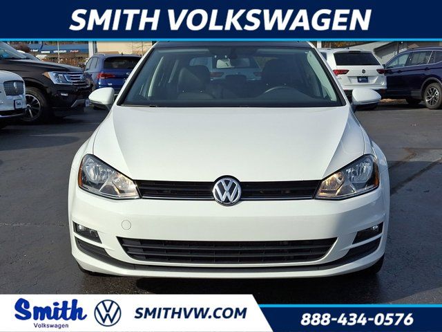 2016 Volkswagen Golf TSI SE